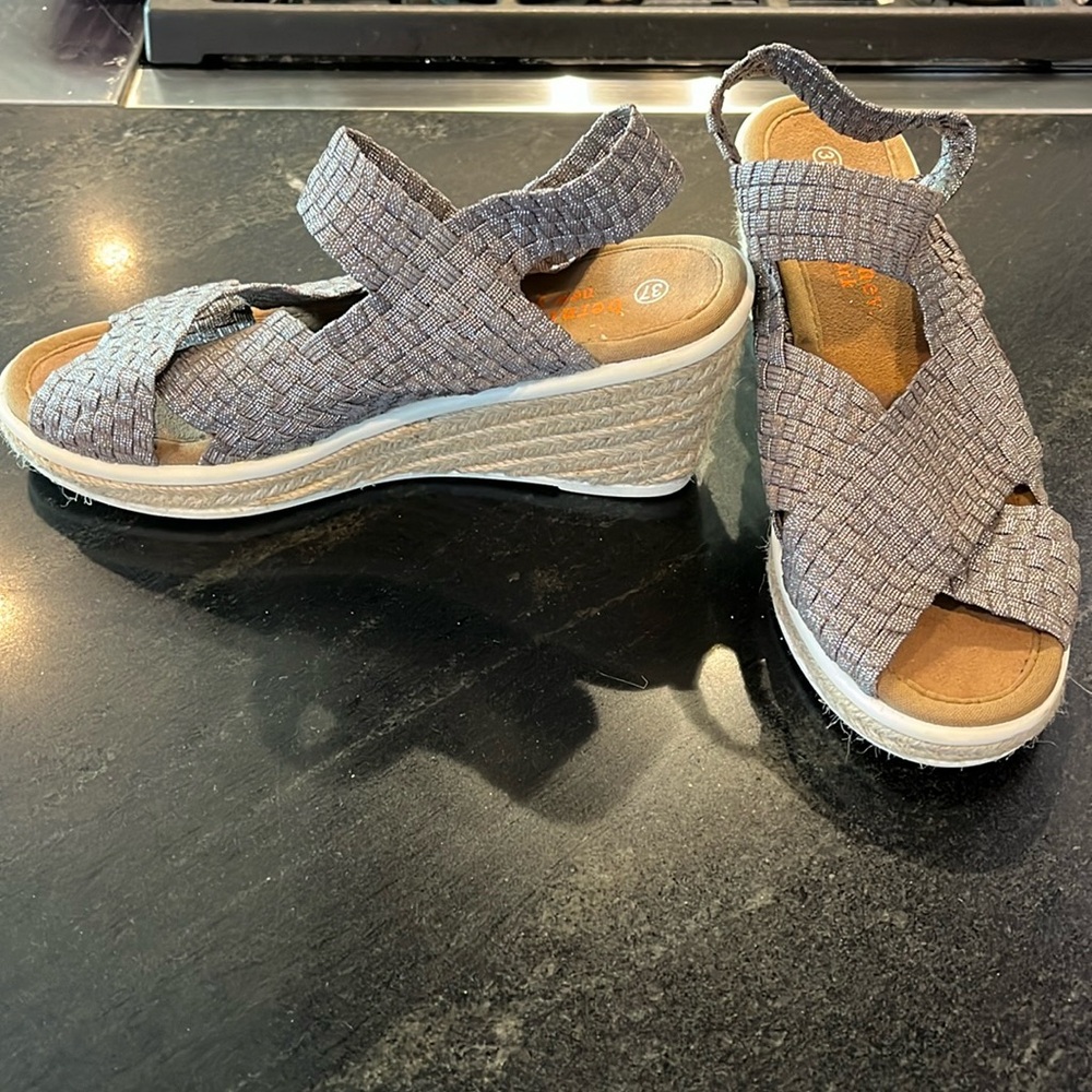 Bernie Mev Silver Espadrille Slingback sandals sz 37